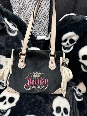 Juicy Couture dreamy tote/satchel